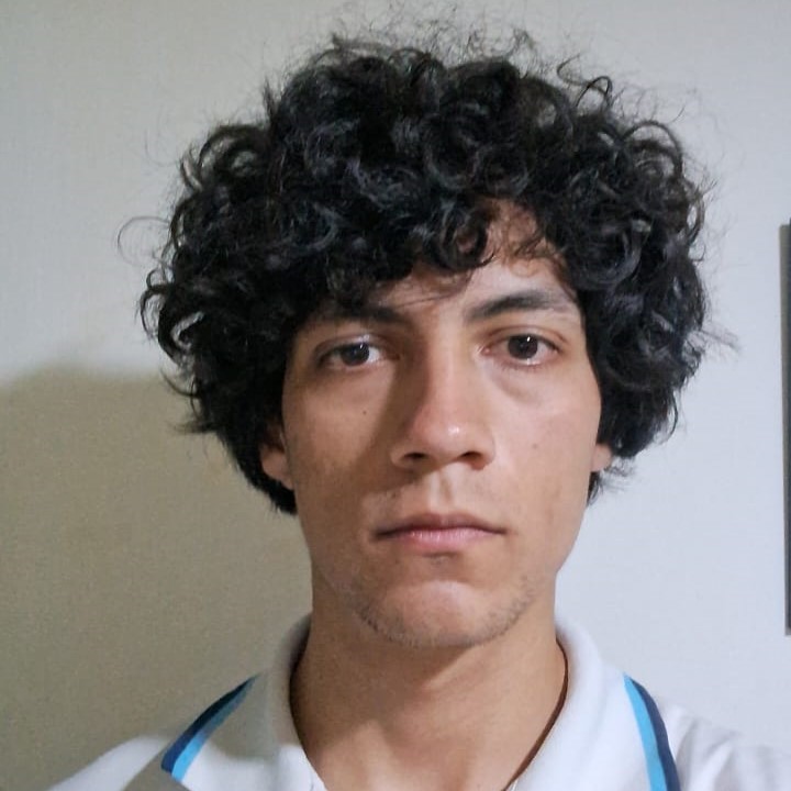 Tomás Canales